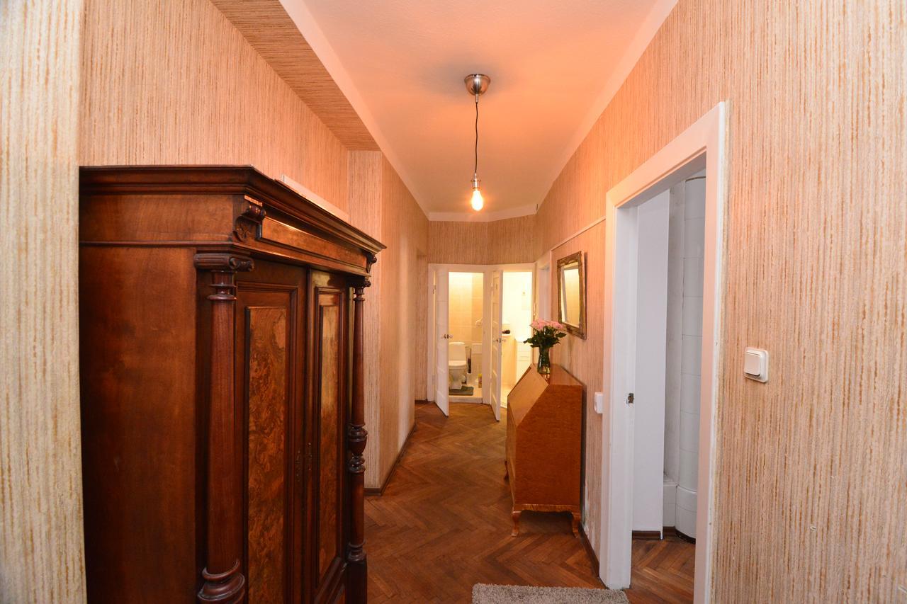 Beatrises Apartamenti Apartment Riga Ngoại thất bức ảnh
