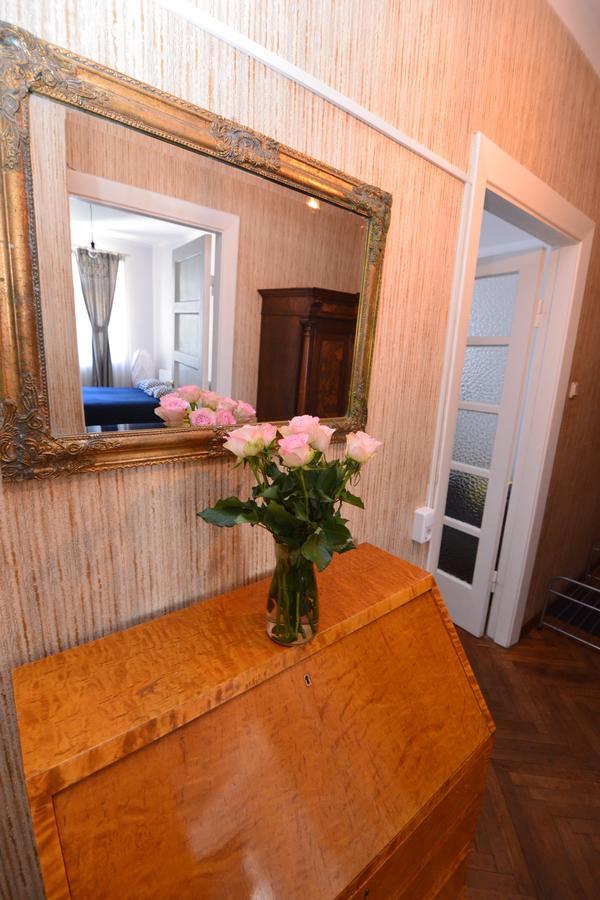 Beatrises Apartamenti Apartment Riga Ngoại thất bức ảnh